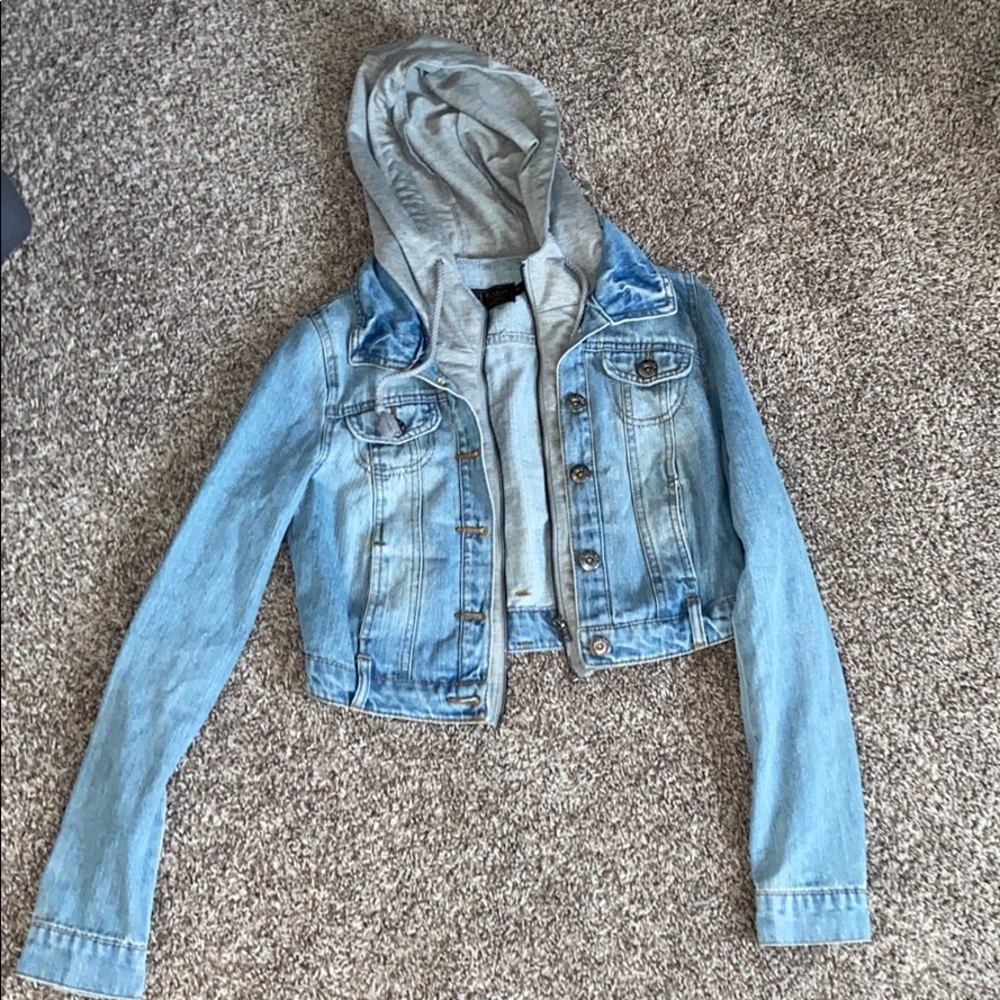 Hoodie/jean jacket
